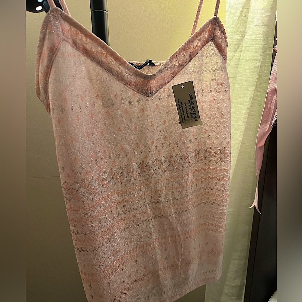 NWT- American Eagle Tank Top (Size: Medium)